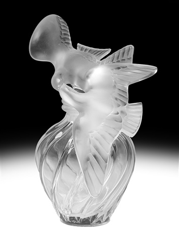 perfume bottle with two doves