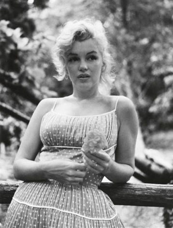 Marilyn monroe polka dot sale