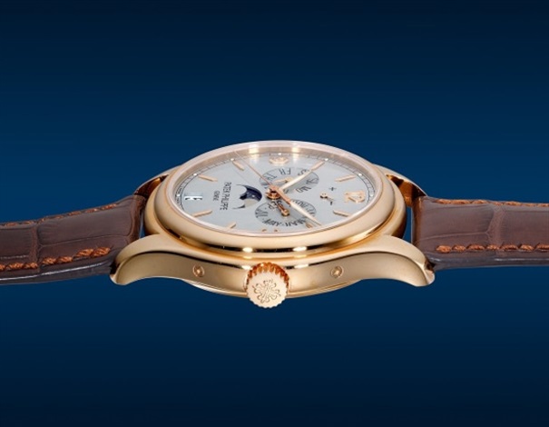 Patek Philippe. Ref. 5350R 001. A fine and rare pink gold limited